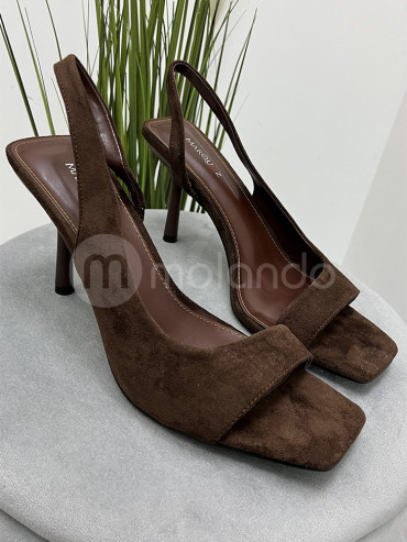 Sandały na szpilce czubek kwadrat